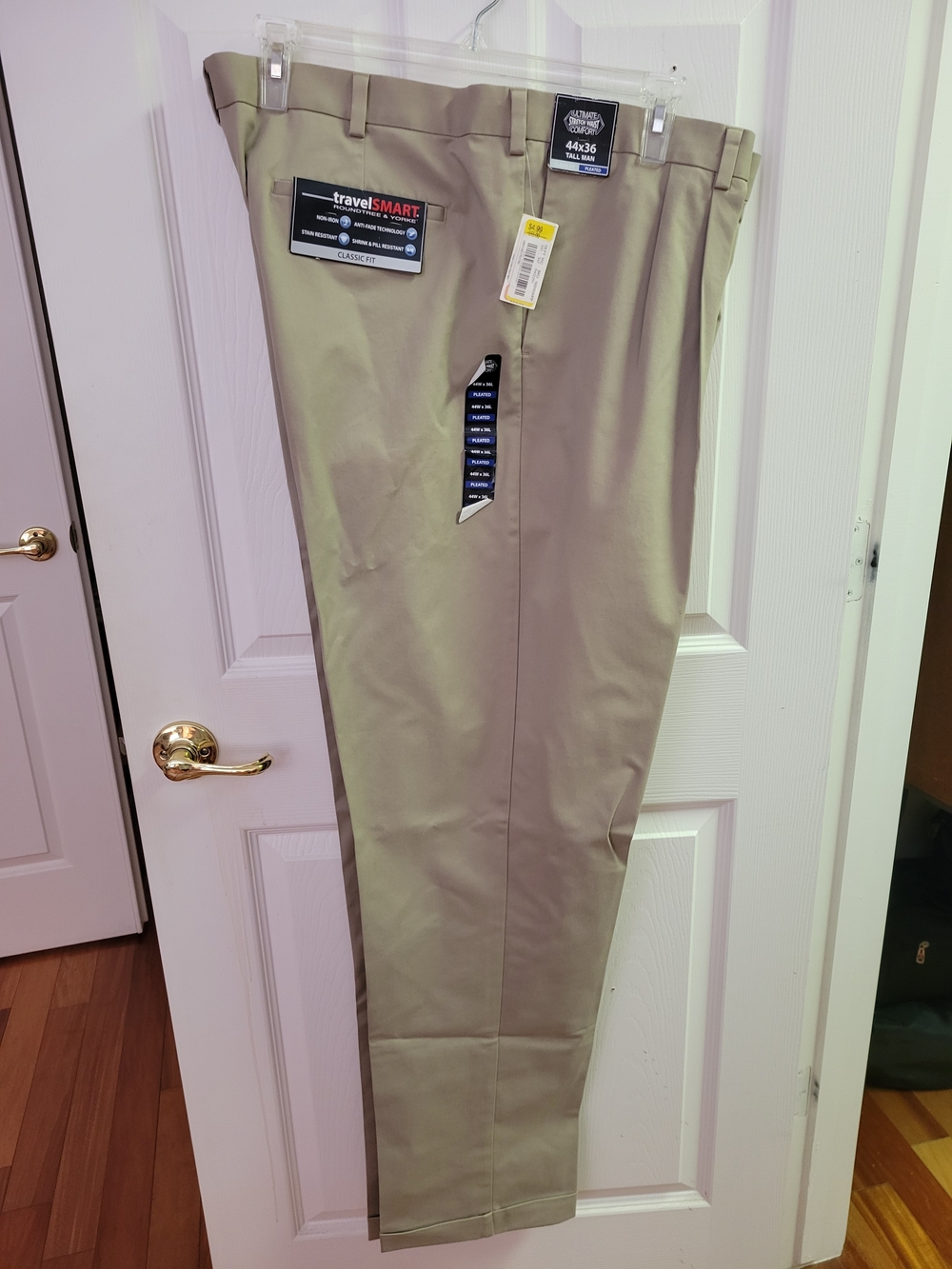 Men's Classic Fit Chinos - Tan